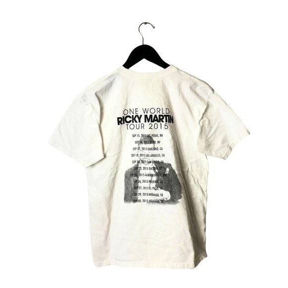 2015 One World Ricky Martin Tour T Shirt Artist Concert Graphic Tee M - Picture 3 of 15